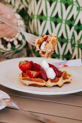 La Réunion, Boucan Canot, Café Bronzette, Restaurant avec vue sur mer, Gaufre Liégeoise maison